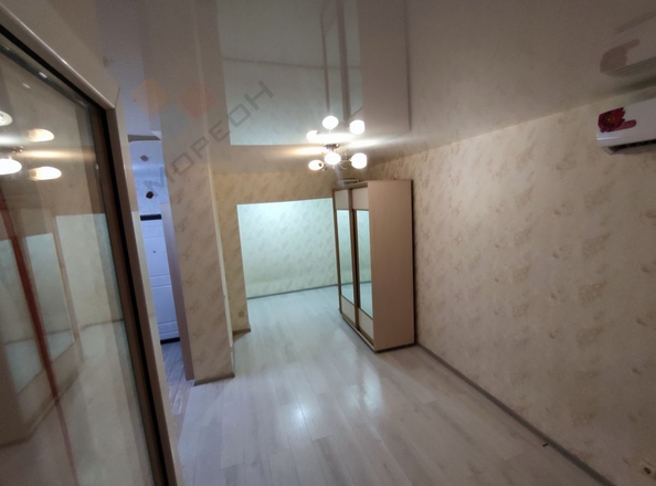 
   Продам 1-комнатную, 34.8 м², Селезнева ул, 4/10

. Фото 5.