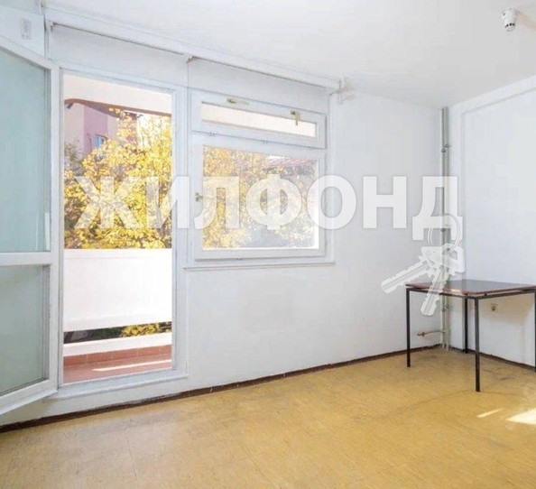 
   Продам 2-комнатную, 28 м², Дагомысская ул, 19

. Фото 1.