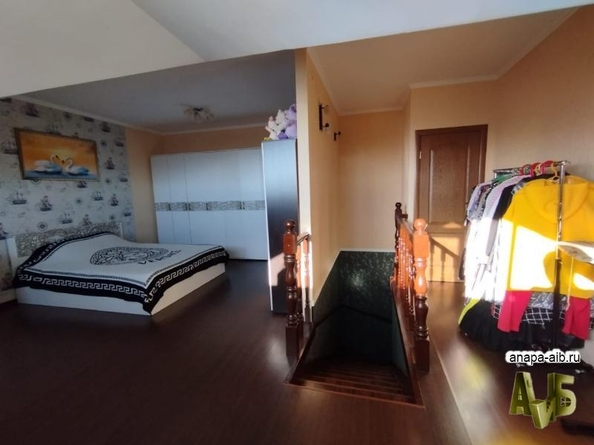 
   Продам 2-комнатную, 74 м², 

. Фото 3.