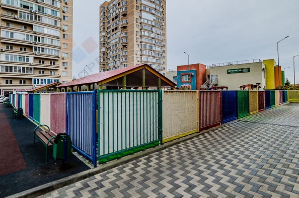 
   Продам 2-комнатную, 52.3 м², Круговая ул, 4Вк3

. Фото 2.