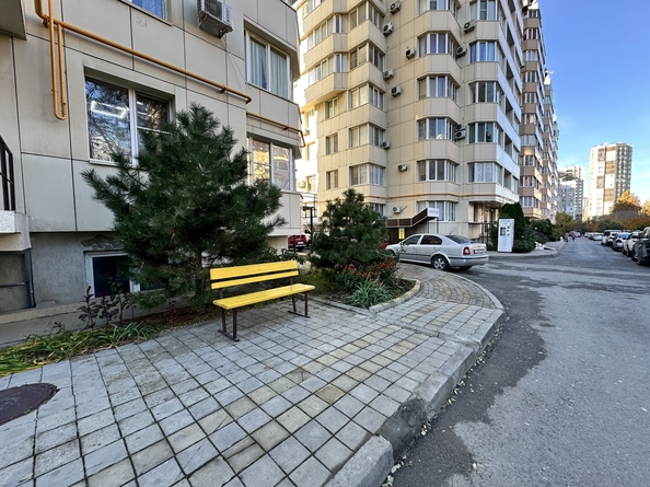 
   Продам 1-комнатную, 53 м², Ленина ул, 195

. Фото 13.