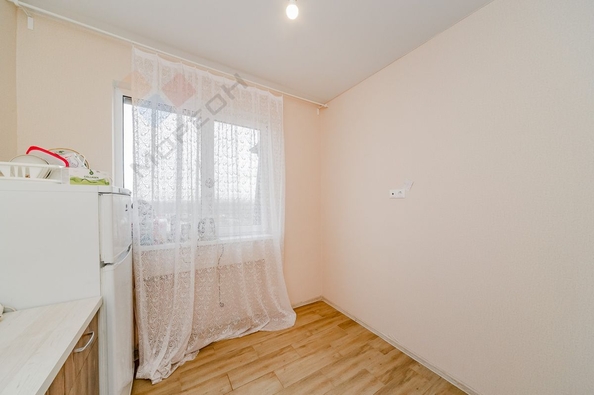 
   Продам 1-комнатную, 31.9 м², Симиренко ул, 11

. Фото 11.