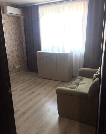 
   Продам 1-комнатную, 37.5 м², Евгении Жигуленко ул, 30к7

. Фото 4.