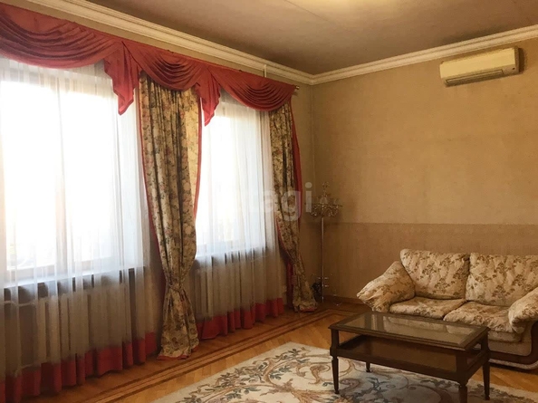 
   Продам дом, 561.8 м², Краснодар

. Фото 30.