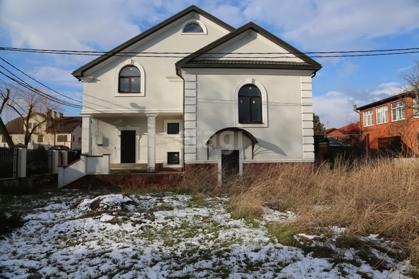 
   Продам дом, 361.4 м², Краснодар

. Фото 2.