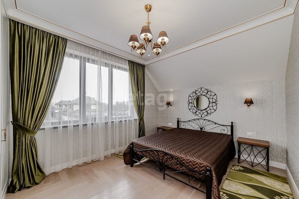 
   Продам дом, 189.6 м², Краснодар

. Фото 26.