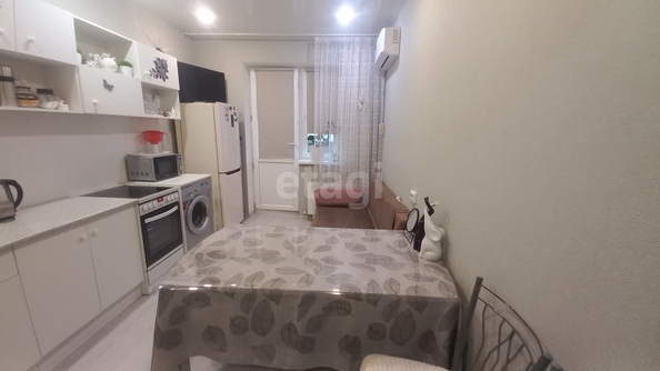 
   Продам 1-комнатную, 32.4 м², Тургенева ул, 33/1  1

. Фото 2.