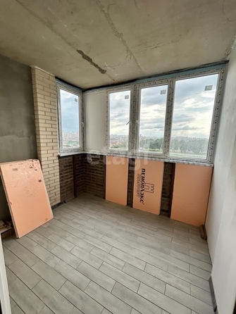 
   Продам 1-комнатную, 36.7 м², Любимово мкр, 18

. Фото 2.