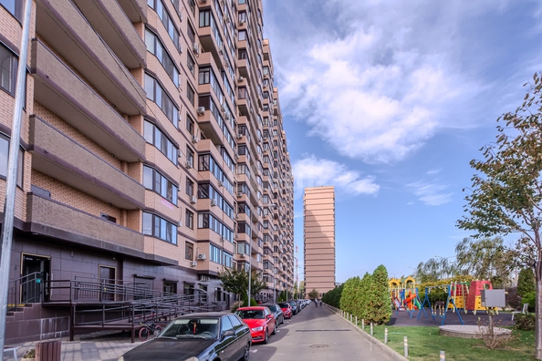 
   Продам 2-комнатную, 62.5 м², Шоссе Нефтяников ул, 22/1

. Фото 25.