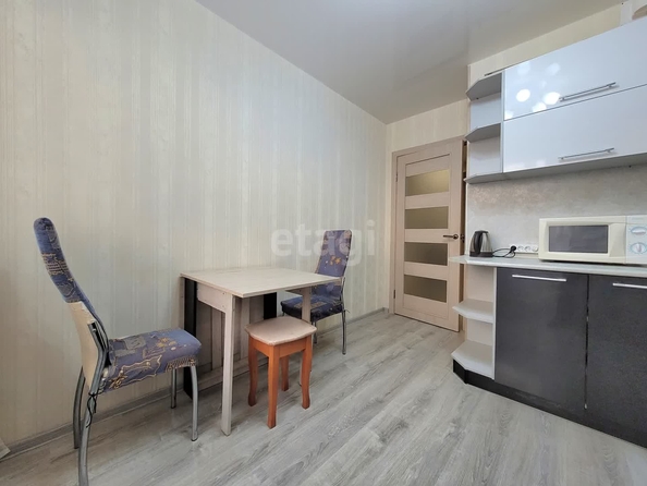 
   Продам 2-комнатную, 49.3 м², Московская ул, 144/1

. Фото 13.