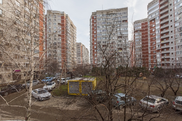 
   Продам 2-комнатную, 77.2 м², Минская ул, 122  3

. Фото 13.