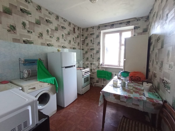 
   Продам 1-комнатную, 39.4 м², Донбасская ул, 5

. Фото 4.