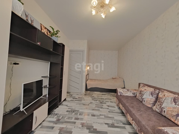 
   Продам 1-комнатную, 32.7 м², Заполярная ул, 39/1

. Фото 2.