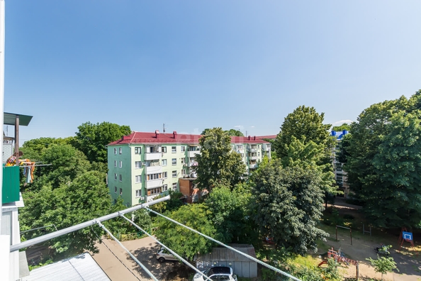 
   Продам 3-комнатную, 59.2 м², Ставропольская ул, 224

. Фото 17.