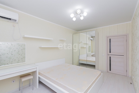 
   Продам 2-комнатную, 61.1 м², Репина пр-д, 3

. Фото 20.