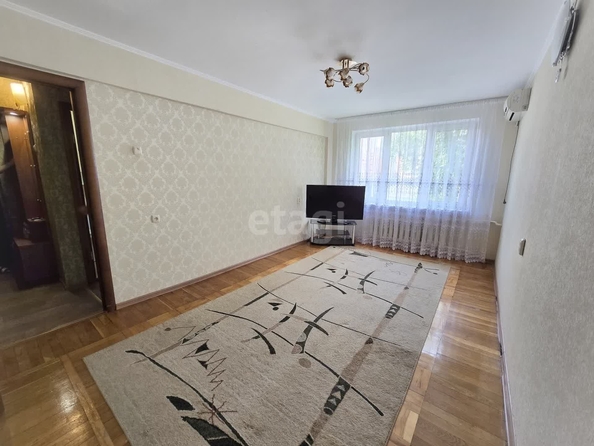 
   Продам 1-комнатную, 30.2 м², Стахановская ул, 16

. Фото 1.