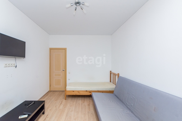 
   Продам 1-комнатную, 35.4 м², Селезнева ул, 4/4

. Фото 7.