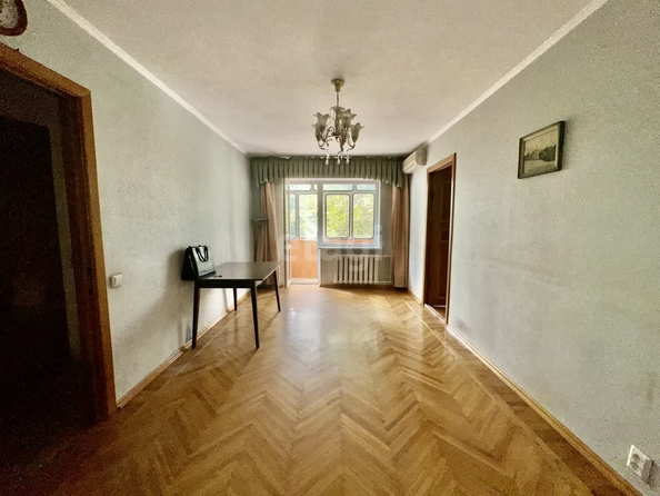 
   Продам 3-комнатную, 54.5 м², Рашпилевская ул, 183

. Фото 5.