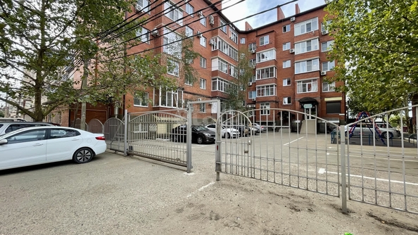 
   Продам 3-комнатную, 63.4 м², Суздальская ул, 15

. Фото 7.