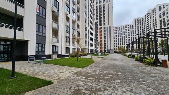 
   Продам 2-комнатную, 71.2 м², Питерская ул, 40/1

. Фото 14.