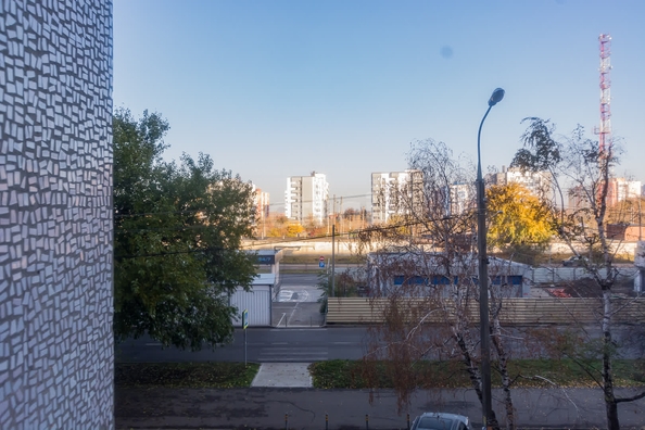 
   Продам 3-комнатную, 73 м², Уральская ул, 204

. Фото 24.