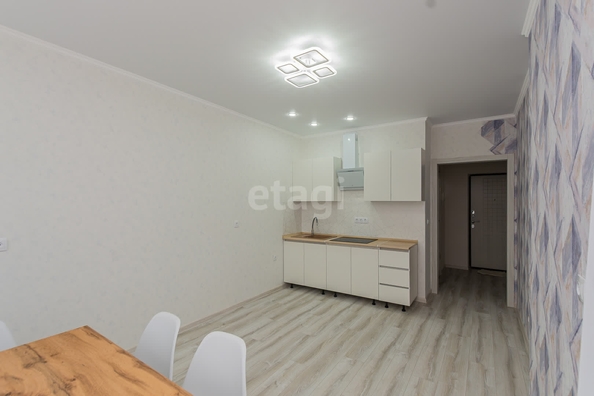 
   Продам 1-комнатную, 37 м², Конгрессная ул, 41/1

. Фото 5.