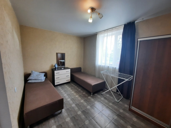 
   Продам 1-комнатную, 30 м², Мирная ул, 61

. Фото 3.