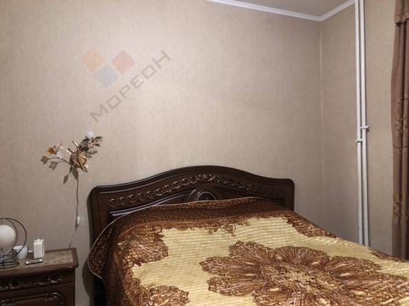 
   Продам 2-комнатную, 57 м², Краевая ул, 1/3

. Фото 6.