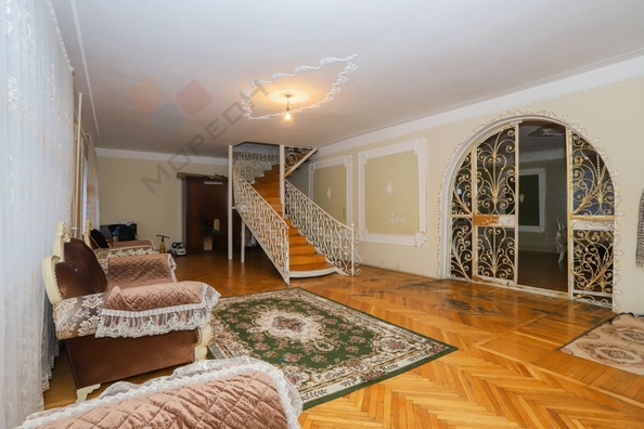 
   Продам дом, 243.7 м², Краснодар

. Фото 10.