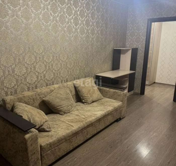 
  Сдам в аренду 1-комнатную квартиру, 47 м², Краснодар

. Фото 3.