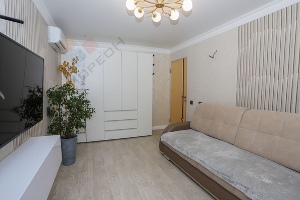 
   Продам 3-комнатную, 59.4 м², Аэродромная ул, 10/1

. Фото 4.