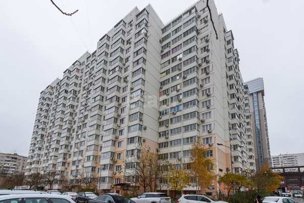 
   Продам офис, 17.8 м², Зиповская ул, 48

. Фото 17.