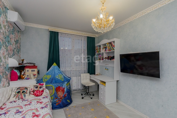 
   Продам 3-комнатную, 90 м², Лиссабонская ул, 109/22

. Фото 11.