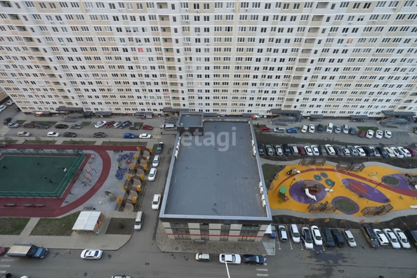 
   Продам 1-комнатную, 35.7 м², Заполярная ул, 39/10

. Фото 12.