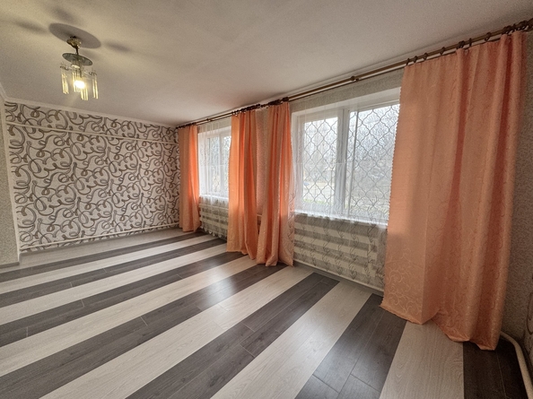 
   Продам 2-комнатную, 56 м², Толстого ул, 58

. Фото 3.