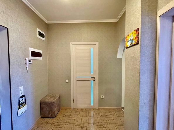 
   Продам 1-комнатную, 47 м², Ленина ул, 136

. Фото 30.