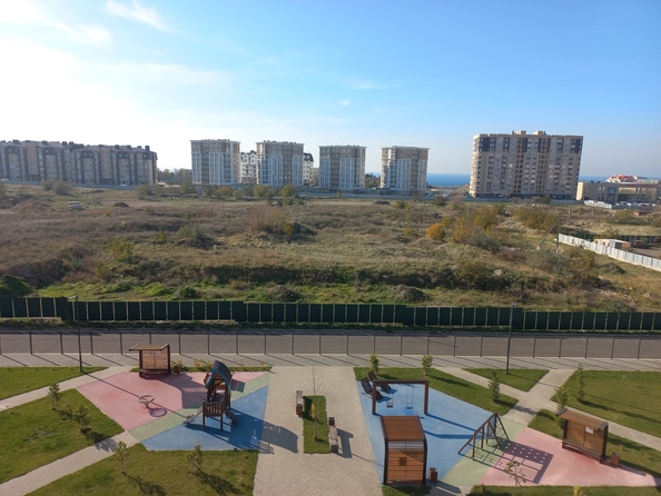 
   Продам 2-комнатную, 56 м², Крылова ул, 13к3

. Фото 4.