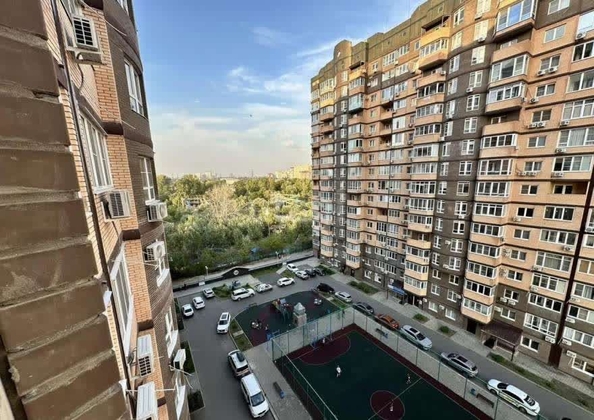 
  Сдам в аренду 1-комнатную квартиру, 49 м², Краснодар

. Фото 9.