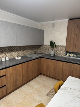 
   Продам 3-комнатную, 74 м², Адмирала Пустошкина ул, 22к10

. Фото 1.