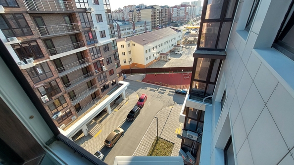 
   Продам 1-комнатную, 46 м², Омелькова ул, 93

. Фото 15.