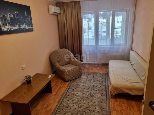 
  Сдам в аренду 1-комнатную квартиру, 35 м², Краснодар

. Фото 1.