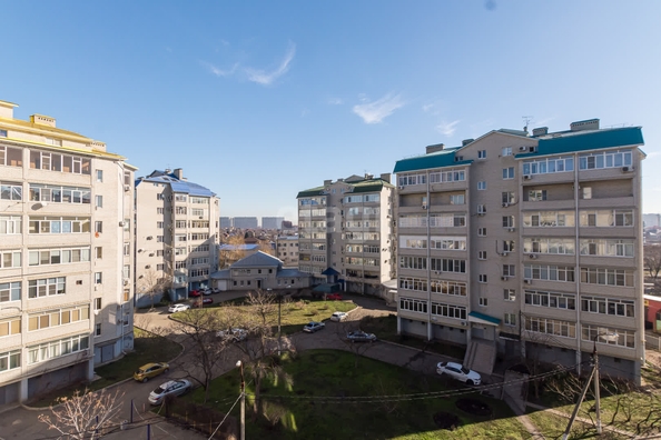 
   Продам 2-комнатную, 88.4 м², Аксайская ул, 61

. Фото 10.