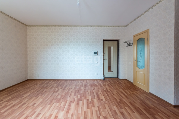 
   Продам студию, 30.2 м², Парижская ул, 21

. Фото 2.