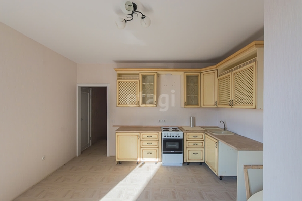 
   Продам 1-комнатную, 40.6 м², Любимово мкр, 18

. Фото 13.