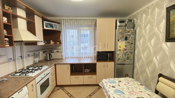 
   Продам 3-комнатную, 89 м², Передовая ул, 80

. Фото 2.