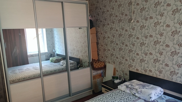 
   Продам 3-комнатную, 47 м², Самбурова ул, 296

. Фото 5.