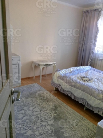
  Продается 2-комн. квартира, 68 м², Вишневая ул, д. 17
. Фото 3.