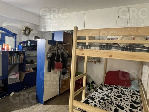 
   Продам 1-комнатный апартамент, 32.4 м², Клубничная ул, 76

. Фото 4.