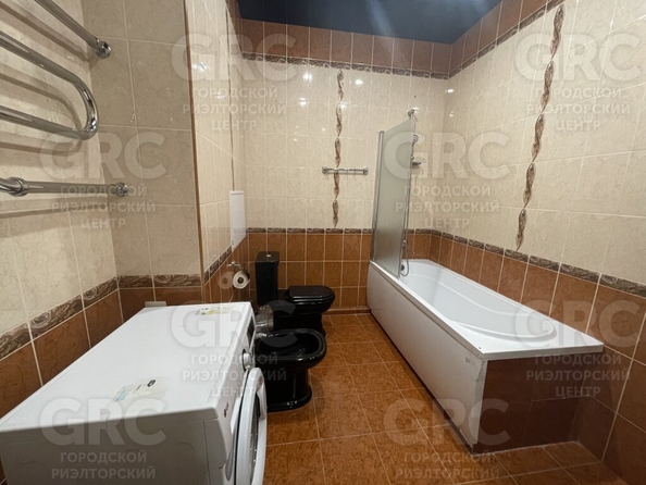 
   Продам 2-комнатный апартамент, 46 м², Альпийская ул, 1/3

. Фото 38.