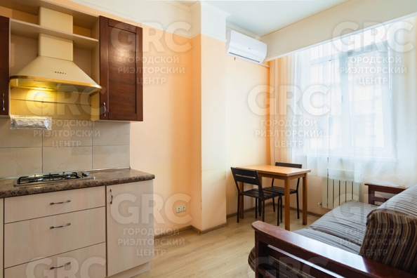 
   Продам 1-комнатную, 40 м², Яблочная ул, 12

. Фото 7.